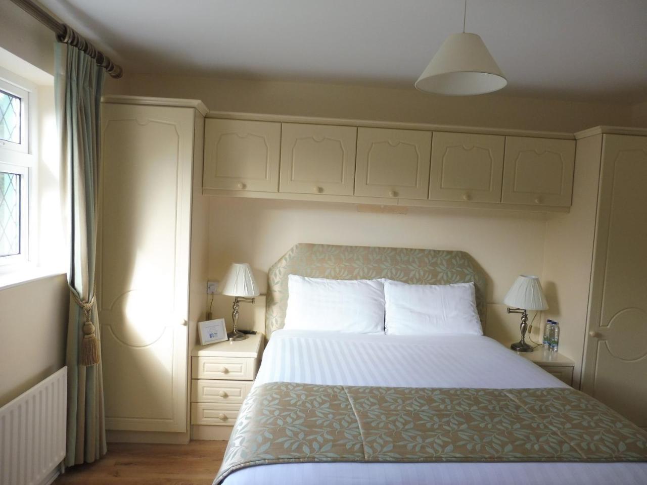 Island View House Bed & Breakfast คาสเซิลทาวน์เบียร์ ภายนอก รูปภาพ